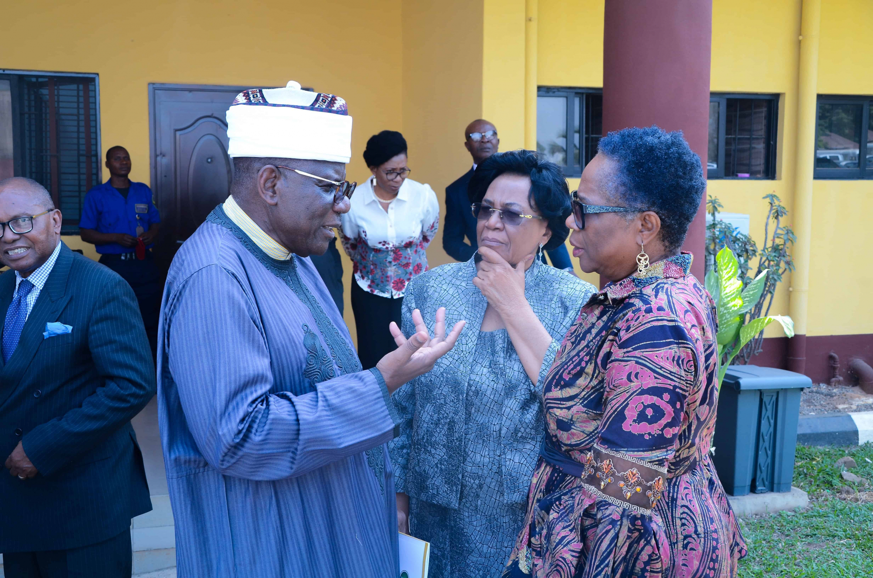 Sen-Ida-Prof-Joy-and-Lady-Onwenu-discuss-2_1